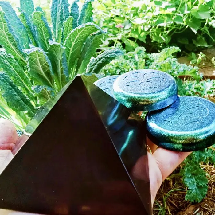 the community garden set — handcrafted orgonite by ftw